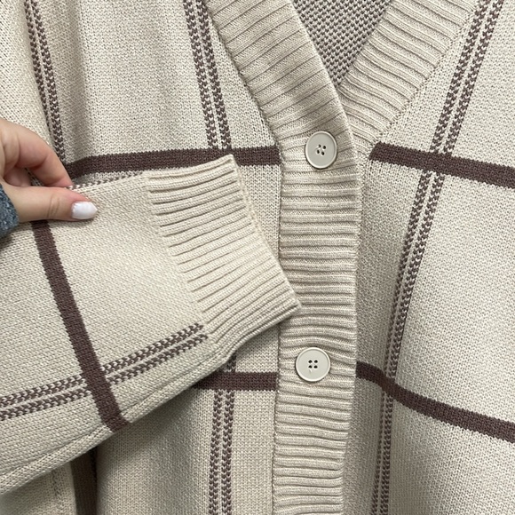 Oak + Fort plaid cardigan - Picture 3 of 3